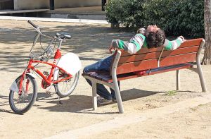 bicycle_resting_2011_09.jpg